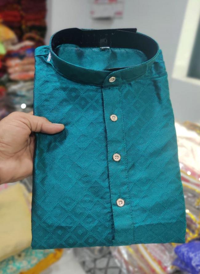 Silk Jacquard Morpeach Casual Wear Plain Readymade Mens Shirt